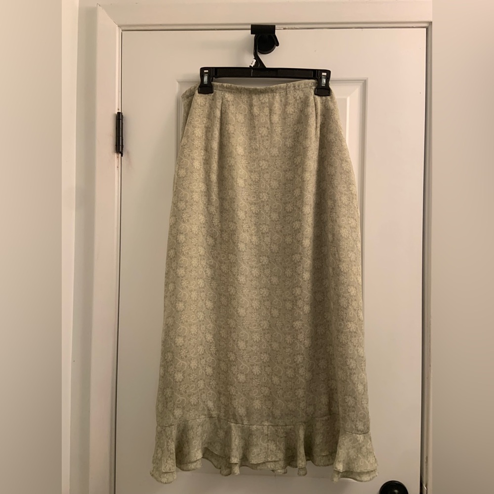 Elegant light green color Floral Skirt